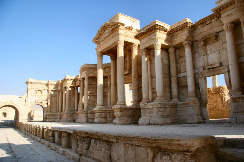 The_Scene_of_the_Theater_in_Palmyra.JPG