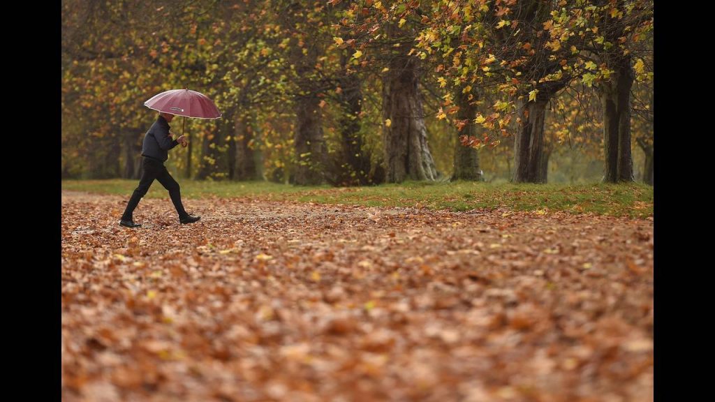 BRITAIN-WEATHERREUTERS2-Toby-Melville-hyde-park